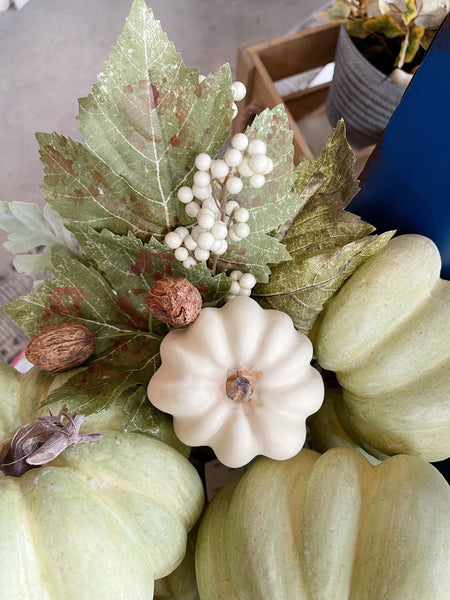 Pumpkin Berry Leaf Pick