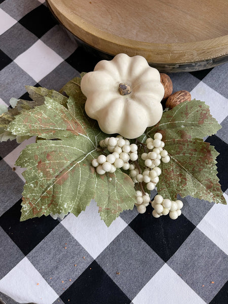 Pumpkin Berry Leaf Pick