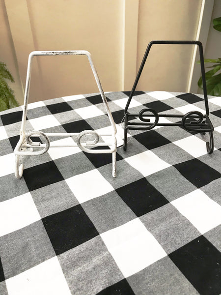 Metal Frame Holder