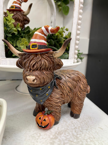Halloween Highland Cow with Hat