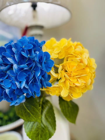 REAL TOUCH HYDRANGEA (multiple colors available)