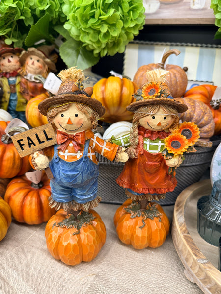 Scarecrow On Pumpkin (2 styles)