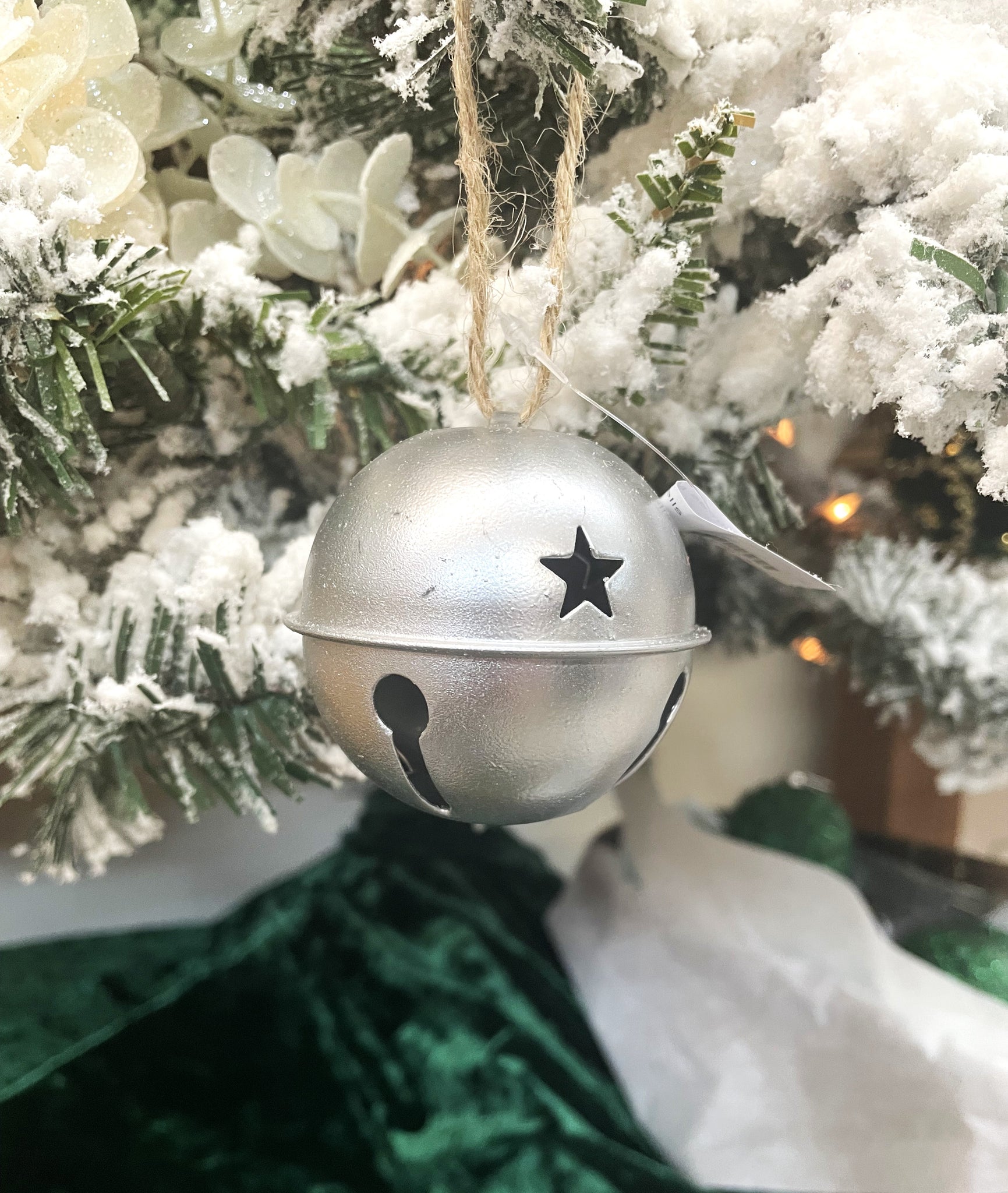 Sm Christmas Bells (2 colors)