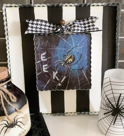 Mini Hamilton Banana Spider Galley Print
