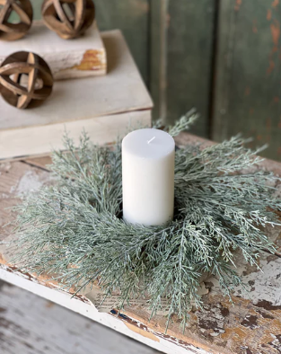 Frosted Filigree Juniper Candle Ring