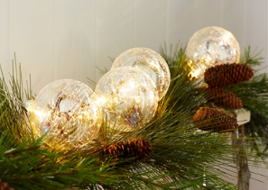 LED Ball Ornament Light String