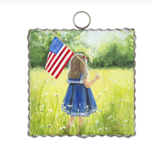 Mini Gallery Girl & Flag