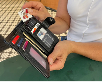 Mini Eleanor Wallet