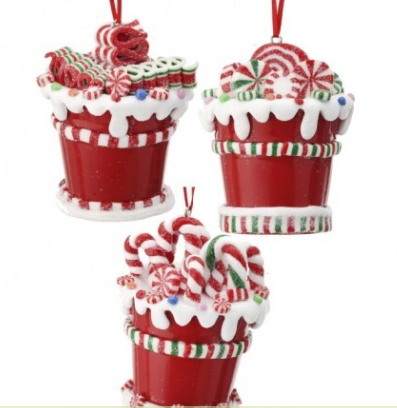 CLAYDOUGH BUCKET W/CANDY ORNAMENT