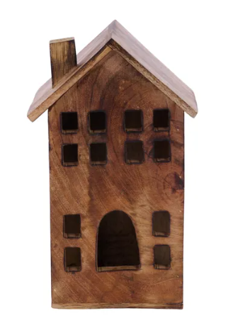 WOOD HOUSE W/WINDOWS