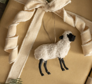 BLACK & WHITE SHEEP ORNAMENT