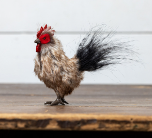 STANDING BROWN ROOSTER