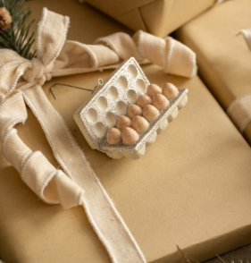 FARMSTAND EGG CARTON ORNAMENT