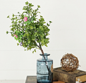 Boxwood Spring Blossoms (3 styles)