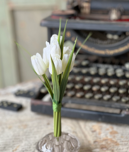 Cream Teeny Tiny Tulips (2 styles)