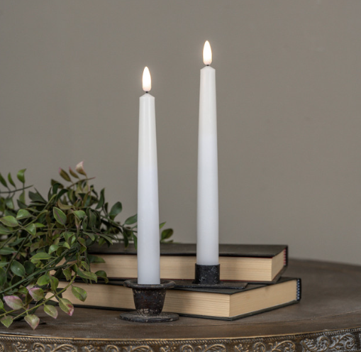 Set of 2 3D Flame Drop Tapers (white)