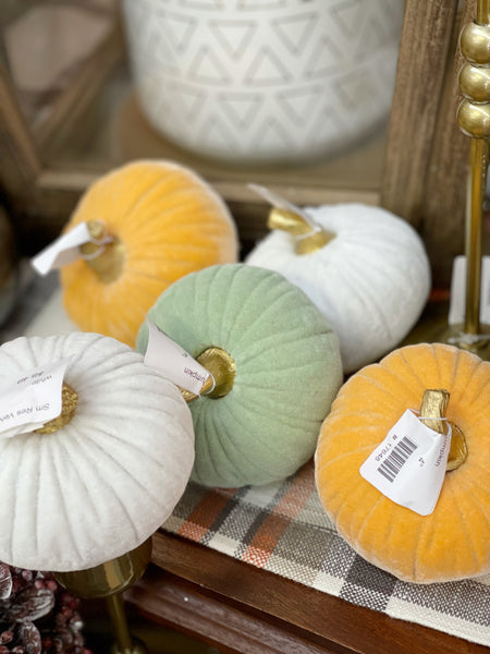 Resin Velvet Pumpkin